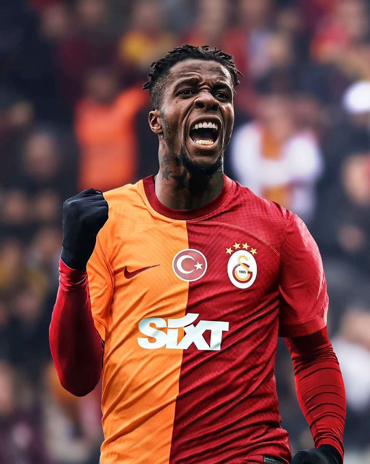 Wilfried Zaha - Galatasaray